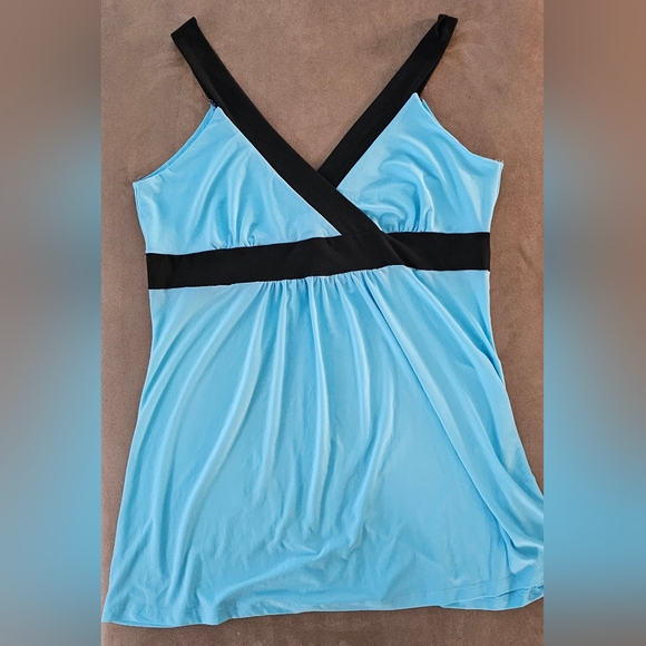 Carina dress XL shirt 1-pink and 1-blue - Picture 5 of 7